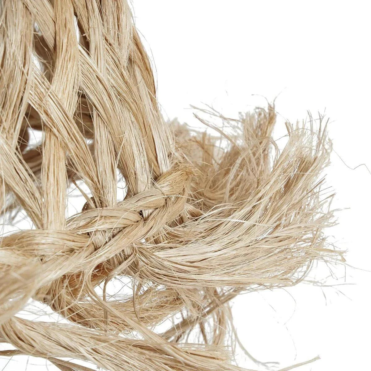 Close-up van de natuurlijke abacavezels van de Boho Hanglamp Maat M
