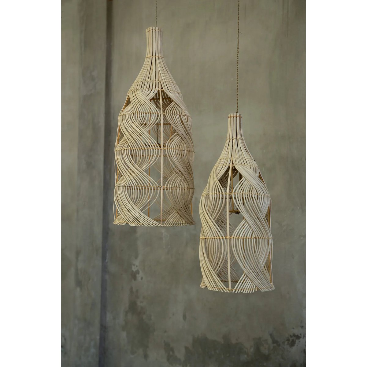 Zahara rotan hanglampen in maat M en L, handgemaakte pendelverlichting in bohemian stijl